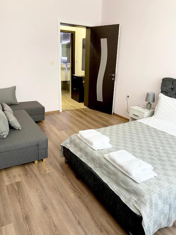 Central Apartment Płowdiw Zewnętrze zdjęcie