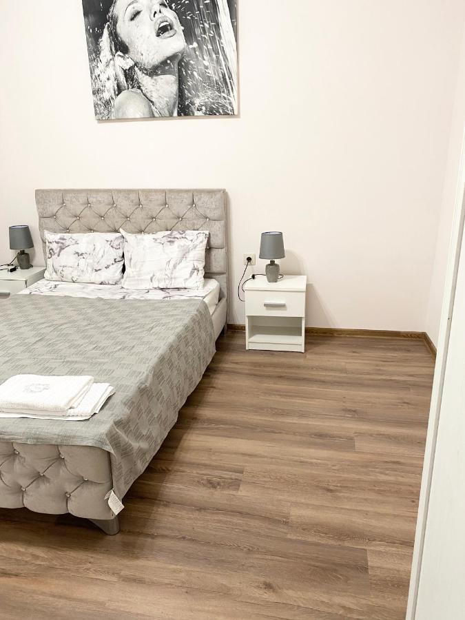Central Apartment Płowdiw Zewnętrze zdjęcie